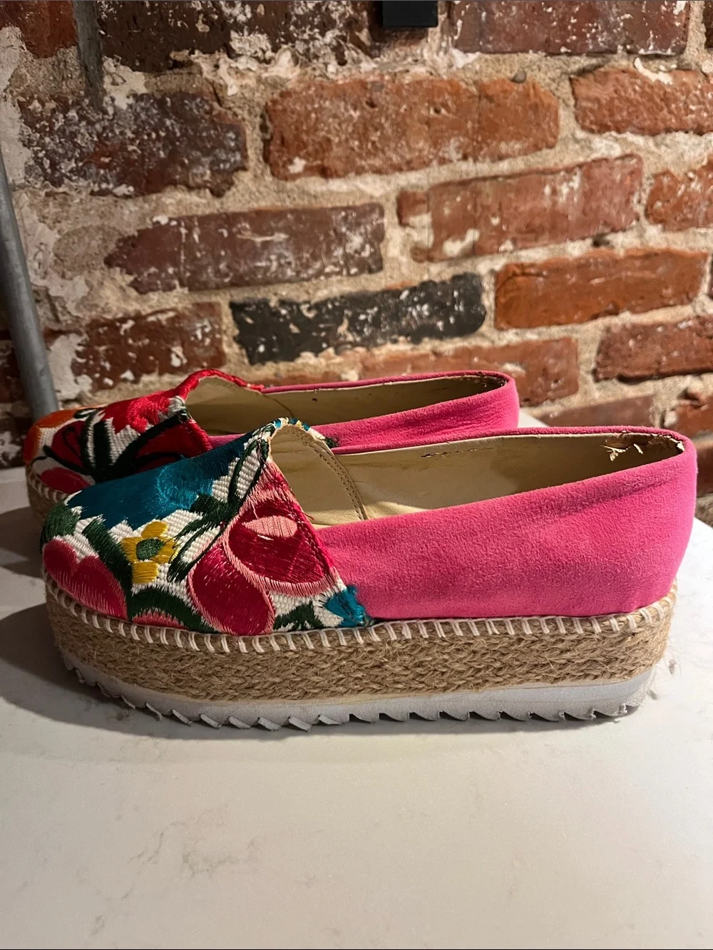 Lola Frish Floral Embroidered Platform Espadrille Slip On Size 23.5 or US 6.5